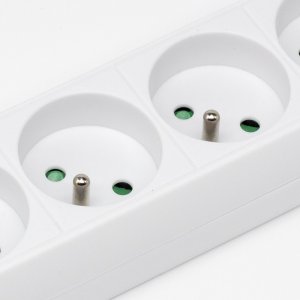 Art.-Multimedia Listwa Zasilająca Standard 6 gniazd 1,5m biała 3