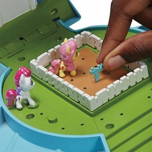 Figurka Hasbro Zestaw figurek My Little Pony Mini World Magic Kryształowa Latarnia 10