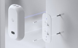 Ubiquiti PROTECT Theta Hub Ubiquiti UVC-AI-Theta-Pro 8