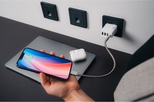 Ładowarka Verbatim Ładowarka sieciowa Verbatim 1xUSB-C PD 20W 1xUSB-A QC 3.0 2xUSB-A 10W UE biała 4