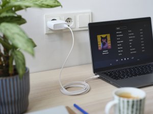 Ładowarka Trust Ładowarka MAXO USB-C 100W biała 11