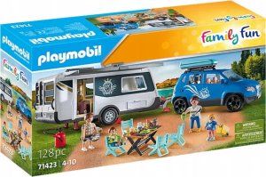 Playmobil Zestaw z figurkami Family Fun 71423 Samochód z przyczepą kempingową 1