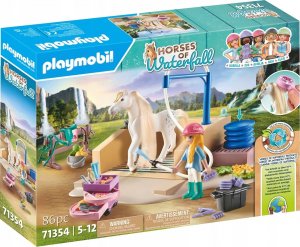 Playmobil - Horses of Waterfall Isabella i klacz Lioness z myjnią dla koni 71354 1