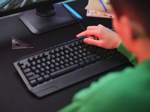 Klawiatura Trust GXT836 Evocx  (24722) 14