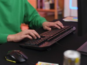 Klawiatura Trust GXT836 Evocx  (24722) 5