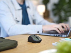 Torba Trust TRUST Sada brašna na notebook 16" Notebook Bag + Bezdrátová Myš, zelená 10