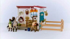 Figurka Schleich Zestaw z figurkami Pomieszczenie dla stajennego 10