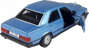 Bburago Model metalowy Mercedes Benz 190E 1987 1/24 czerwony 16