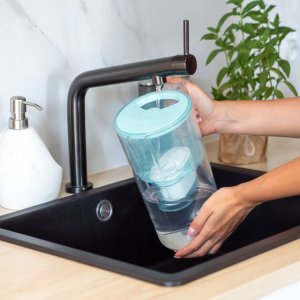 Dzbanek filtrujący Wessper AquaMax Basic miętowy 7