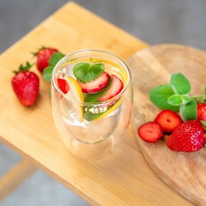 Wessper Szklanka termiczna na kawę z podwójnym dnem WESSPER 250ml 15