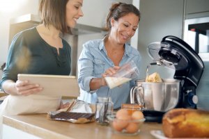 Robot planetarny Transa Electronics Robot planetarny BlackChef 2200W 12