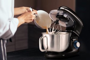 Robot planetarny Transa Electronics Robot planetarny BlackChef 2200W 10