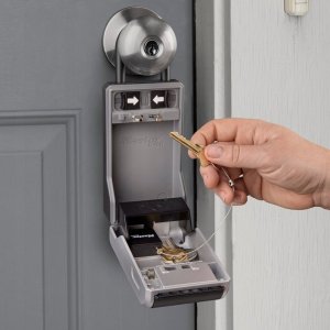 MasterLock Kasetka na klucze z zamkiem szyfrowym i wyjmowanš szeklš 4