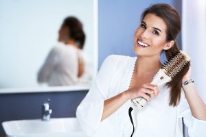 Suszarko-lokówka Beauty Limited Szczotko - suszarka HotComb White 1200W 8