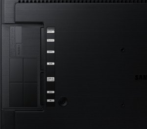 Monitor Samsung QB24C-T (LH24QBCTBGCXEN) 4