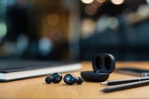 Słuchawki GoGEN Crew białe (TWSCREWW) 8