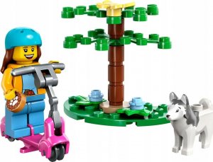 LEGO City Wybieg dla psów i hulajnoga (30639) 1