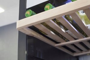 Chłodziarka do wina Caso Caso | Wine cooler | WineComfort 24 | Energy efficiency class G | Bottles capacity 24 bottles | Cooling type Compressor technology | Juodas 11