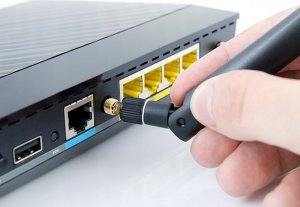 Antena Qoltec Antena Wi-Fi Qoltec 2.4/2.5GHz | 5.1/5.8GHz | 5dBi | dookólna | wewnętrzna 4