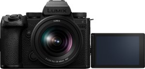 Aparat Panasonic Lumix S5 II X + S 20–60mm f/3.5–5.6 (DC-S5M2XKE) 3