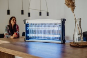 Lehmann LAMPA OWADOBÓJCZA NA KOMARY MUCHY SKUTECZNA LEHMANN 5