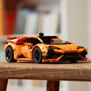 LEGO Technic Pomarańczowe Lamborghini Huracán Tecnica (42196) 13