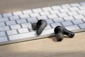 Słuchawki Boya BOYA BY-AP4 BLACK- bezprzewodowe słuchawki douszne 6