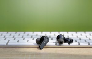 Słuchawki Boya BOYA BY-AP4 BLACK- bezprzewodowe słuchawki douszne 7