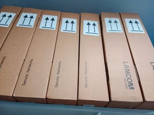 Switch LANCOM Systems LANCOM GS-3628XUP Managed L3-Lite Multi-Gbit PoE Access Switch 3