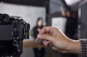 Karta Kingston Canvas React Plus SDXC 256 GB Class 10 UHS-II/U3 V60 (SDR2V6/256GB) 4