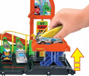 Mattel Zestaw Superstacja ładowania samochodów HTN79 7