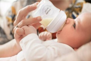 Avent SCY900/01-RESPONSYWNA BUTELKA 125ML 13