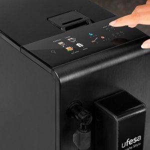 Ekspres ciśnieniowy Ufesa Sensazione 7