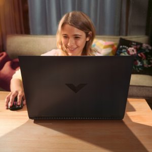 Laptop HP Laptop HP VICTUS 16-S0010CA Ryzen 7 7840HS 16GB SSD 1TB 16.1"FHD 144Hz GeForce RTX4060 8192MB pamięci własnej Windows 11 Podświetlana klawiatura 4