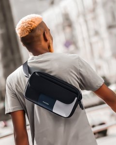 Innostyle INNOSTYLE SASZETKA NERKA NA RAMIĘ PAS TORBA WODOODPORNA DUŻA 3L VERSALSLING 3