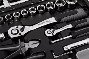 Zestaw narzędzi Neo 10-100 90 el. (10-100) 19