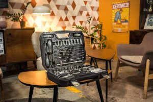 Zestaw narzędzi Neo 10-100 90 el. (10-100) 8