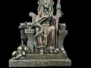 Veronese BOGINI HEL SIEDZĄCA NA TRONIE VERONESE WU77869A4 10