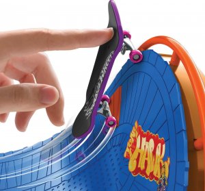 Hot Wheels Zestaw Finger Skate Wesołe miasteczko skatepark 4