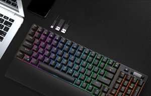 Klawiatura Royal Kludge Bezprzewodowa klawiatura mechaniczna Royal Kludge RK96 RGB, Red switch (czarna) 4