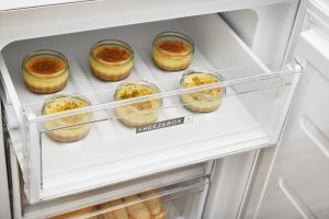 Lodówka Whirlpool Chłodziarko-zamrażarka W5 921EW 21