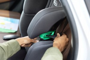 Fotelik samochodowy Graco Junior Maxi i-Size Midnight 10