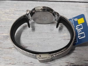 Zegarek Q&Q Zegarek QQ Q27B-003P Damski Klasyczny Cyrkonia 8