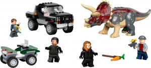 LEGO Jurassic World Triceratops i zasadzka z pick-upem 2