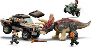 LEGO Jurassic World Triceratops i zasadzka z pick-upem 4