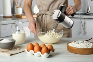 Mikser Transa Electronics Mikser ręczny SpeedyMix 900W 7