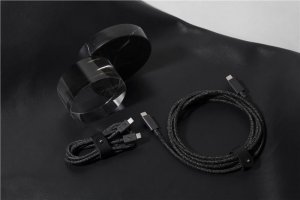 Kabel USB Native Union USB-C - USB-C 2.4 m Czarny (Belt Cable Type-C-C-Pro) 3