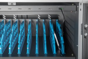 Szafa Digitus Rack Ladeschrank 15.6", USB-C 30 Ladestat. 2