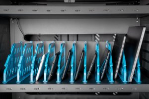 Szafa Digitus Rack Ladeschrank 15.6", USB-C 30 Ladestat. 3