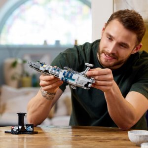 LEGO Star Wars Niewidzialna ręka™ (75377) 5